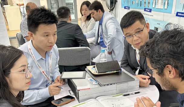 米乐yy易游闪耀2024欧洲智慧能源展丨聚焦创新技术，共筑全球碳中和未来(图11)